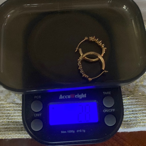 Solid 10K Gold 2~Natural clear gem & 3~red gemstones. Hoop Earrings. Great cond! - Picture 8 of 9